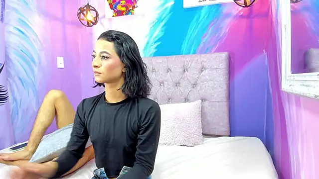 Isa and juanjo online show from September 11, 2025, 3:39 am