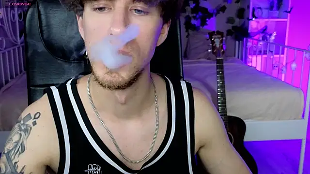 Snapshot of mark_caron chatting on November 3, 2025, 3:45 am mark caron online show from November 3, 2025, 3:45 am