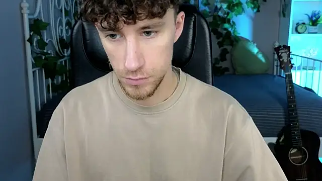 mark caron online show from November 26, 2025, 8:42 pm