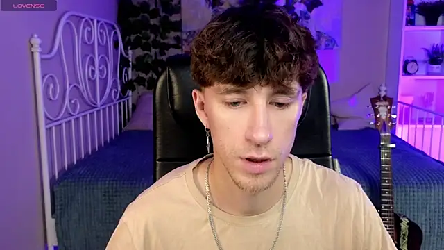 Snapshot of mark_caron chatting on September 21, 2025, 9:09 pm mark caron online show from September 21, 2025, 9:09 pm