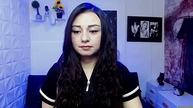 Eva Roussell online show from November 25, 2025, 2:28 pm