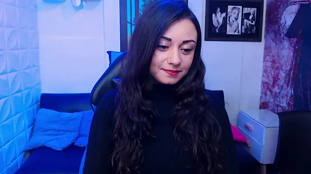 Eva Roussell online show from September 23, 2025, 2:35 pm