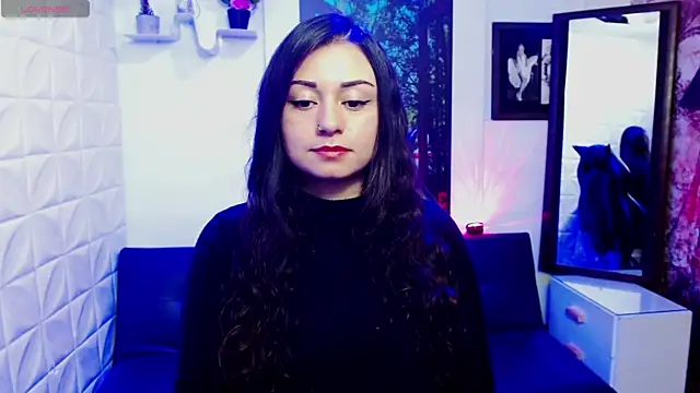 Eva Roussell online show from October 18, 2025, 2:41 pm