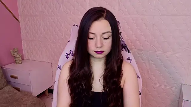 Eva Roussell online show from May 17, 2026, 2:06 pm