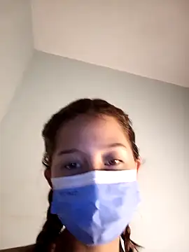 Snapshot of GiselleFever chatting on October 2, 2025, 12:14 am GiselleFever online show from October 2, 2025, 12:14 am