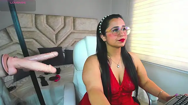 Snapshot of _adahara_queen chatting on September 13, 2025, 7:25 pm  adahara queen online show from September 13, 2025, 7:25 pm