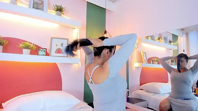 Snapshot of ValeryBoobs1 chatting on September 22, 2025, 1:06 pm ValeryBoobs1 online show from September 22, 2025, 1:06 pm