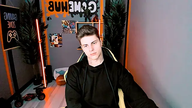 Snapshot of JackWolw chatting on October 2, 2025, 12:19 pm JackWolw online show from October 2, 2025, 12:19 pm