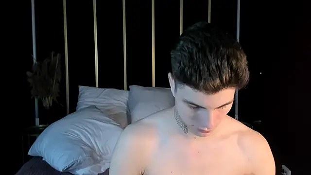 Snapshot of JackWolw chatting on October 22, 2025, 8:47 am JackWolw online show from October 22, 2025, 8:47 am