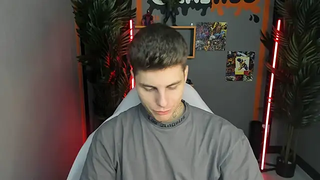 Snapshot of JackWolw chatting on September 23, 2025, 10:55 am JackWolw online show from September 23, 2025, 10:55 am