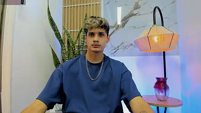 Snapshot of el_flaquitoo_ chatting on September 20, 2025, 6:46 pm el flaquitoo online show from September 20, 2025, 6:46 pm