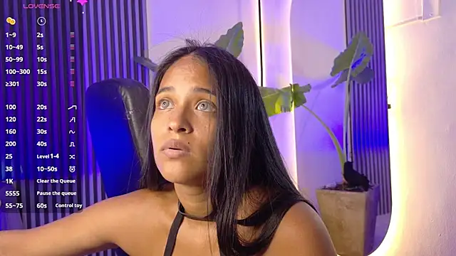 Snapshot of _Gaaia_ chatting on October 16, 2025, 8:06 pm  Gaaia  online show from October 16, 2025, 8:06 pm