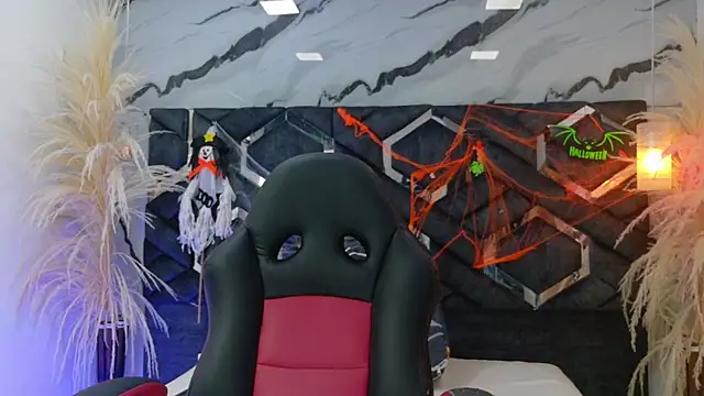 Snapshot of Natasha-Adams chatting on October 26, 2025, 9:15 pm Natasha-Adams online show from October 26, 2025, 9:15 pm