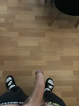 cook907920 online show from April 11, 2026, 1:48 pm