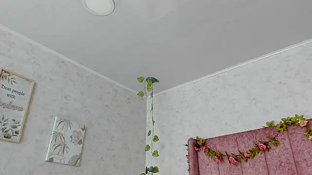 AnyaJay online show from November 12, 2025, 10:13 pm