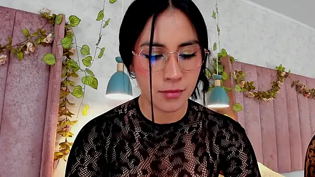 AnyaJay online show from June 14, 2026, 2:24 am