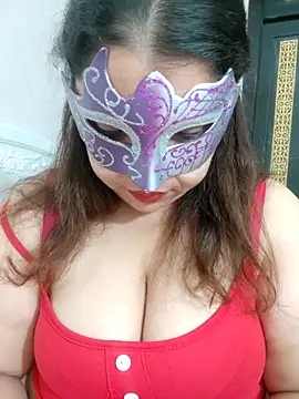 Snapshot of Hot-lino chatting on October 8, 2025, 4:47 am Hot-lino online show from October 8, 2025, 4:47 am