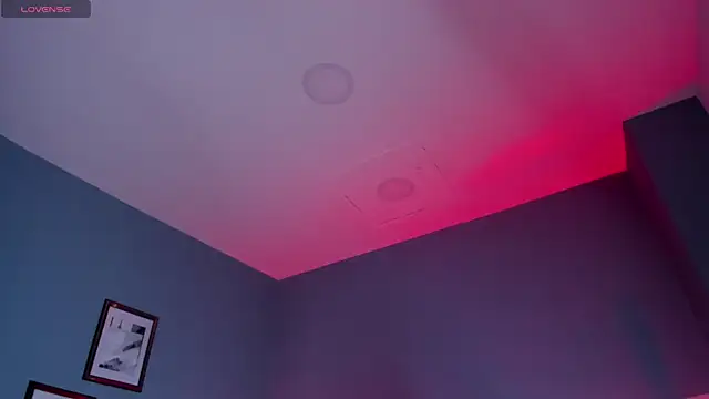 Snapshot of aliciia_Miller chatting on October 12, 2025, 7:48 pm aliciia Miller online show from October 12, 2025, 7:48 pm