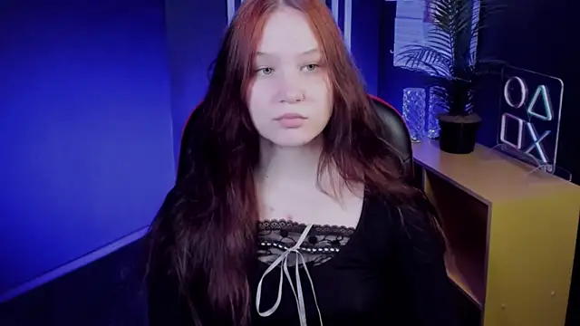 Ruby Dark online show from September 15, 2025, 5:52 am