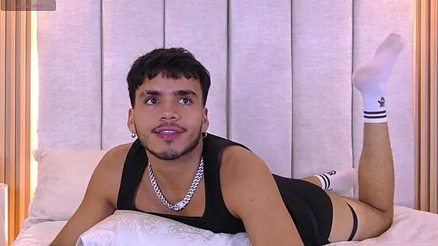 AlexanderJordan online show from October 16, 2025, 9:45 pm