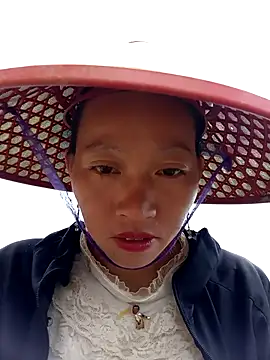 Snapshot of tcm-cute chatting on October 31, 2025, 4:53 am tcm-cute online show from October 31, 2025, 4:53 am