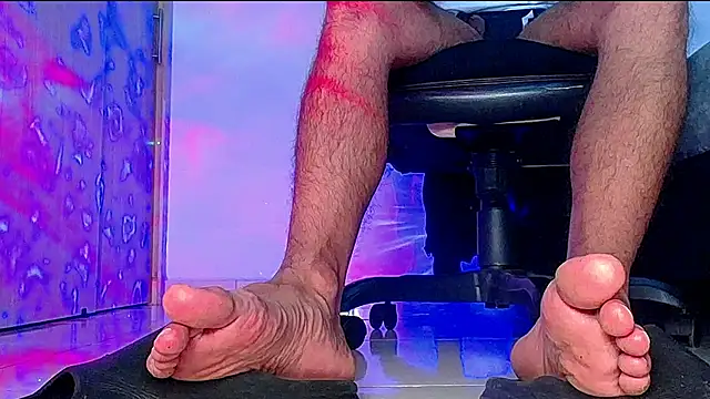 Snapshot of Sir_kev66 chatting on October 6, 2025, 11:16 pm Sir kev66 online show from October 6, 2025, 11:16 pm