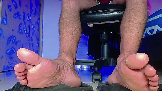 Snapshot of Sir_kev66 chatting on October 27, 2025, 2:23 am Sir kev66 online show from October 27, 2025, 2:23 am