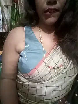 Snapshot of Spoorthi6_Kannada_Telugu chatting on November 1, 2025, 6:24 pm Spoorthi6 Kannada Telugu online show from November 1, 2025, 6:24 pm