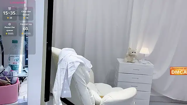 Snapshot of Nabi518- chatting on October 18, 2025, 9:44 am Nabi518- online show from October 18, 2025, 9:44 am