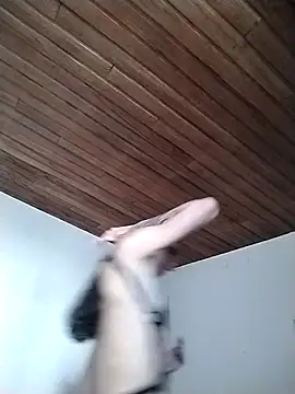  paulaaa online show from September 28, 2025, 8:49 pm