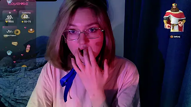 Snapshot of cute1stranger chatting on September 16, 2025, 4:30 pm cute1stranger online show from September 16, 2025, 4:30 pm