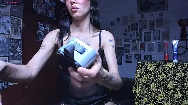 DiosaSexSymbol online show from November 29, 2025, 6:13 am