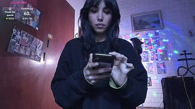 Snapshot of DiosaSexSymbol chatting on October 9, 2025, 4:57 am DiosaSexSymbol online show from October 9, 2025, 4:57 am