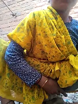 Idhika Handoo online show from April 17, 2026, 4:15 am