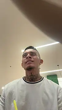 Mrjustin sebas online show from February 21, 2026, 8:33 pm