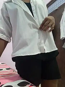 Sexy lugai66 online show from September 14, 2025, 5:19 am