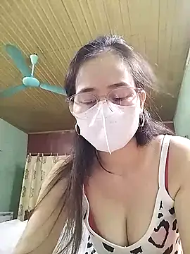 HELEN686 online show from October 4, 2025, 3:57 pm