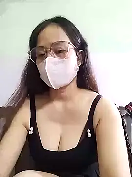HELEN686 online show from September 13, 2025, 7:25 pm