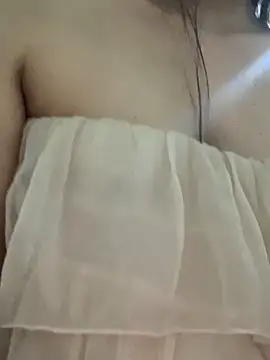 Snapshot of -mathcute- chatting on October 23, 2025, 1:04 am -mathcute- online show from October 23, 2025, 1:04 am