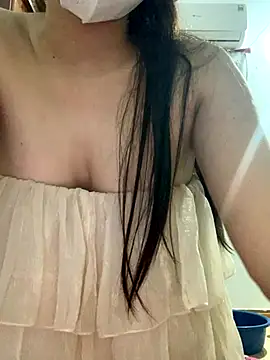 -mathcute- online show from September 9, 2025, 4:11 am