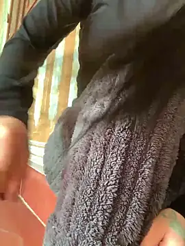 Tieuvi 18 online show from January 7, 2026, 5:01 am