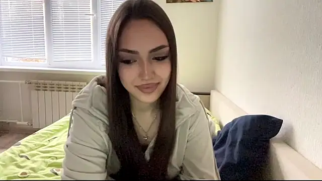 Leaf Unto online show from October 22, 2025, 11:31 am