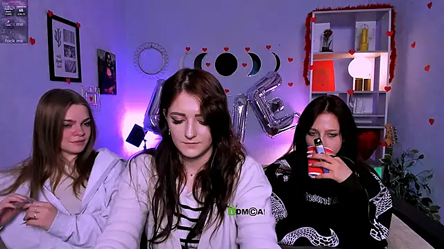 veronica bubble online show from February 9, 2026, 8:29 pm