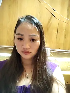 Maimi20 online show from September 23, 2025, 12:45 pm