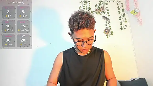 cute sammy 1 online show from September 9, 2025, 4:11 am