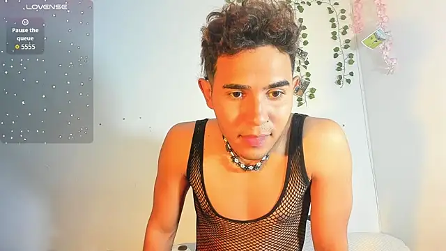 cute sammy 1 online show from September 13, 2025, 5:07 am