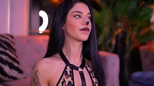 ArinaCarter online show from October 31, 2025, 6:48 pm