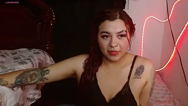 Snapshot of aria-dark chatting on September 18, 2025, 2:14 am aria-dark online show from September 18, 2025, 2:14 am