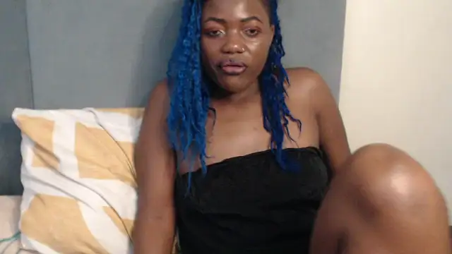 Snapshot of Tyllorsavage chatting on September 11, 2025, 8:36 am Tyllorsavage online show from September 11, 2025, 8:36 am