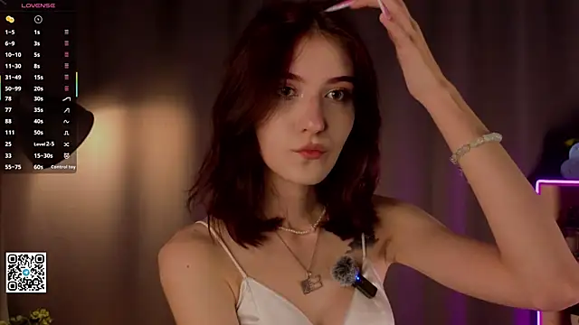 Snapshot of BelindaParbs chatting on October 25, 2025, 6:08 pm BelindaParbs online show from October 25, 2025, 6:08 pm